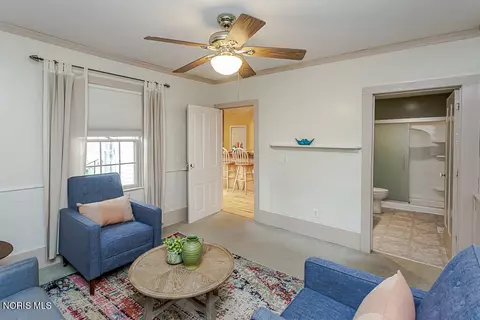 Living - 426 W Wayne St, Maumee, OH 43537 photo 7 of 7