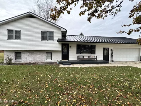 234 N East St, Mcclure, OH 43534