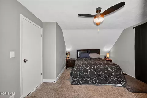Bedroom - 635 Wright Ave, Toledo, OH 43609 photo 4 of 5