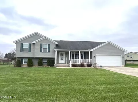 575 Sunset Dr, Upper Sandusky, OH 43351
