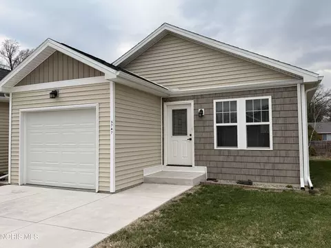 5747 Aurora Pl # 23, Sylvania, OH 43560