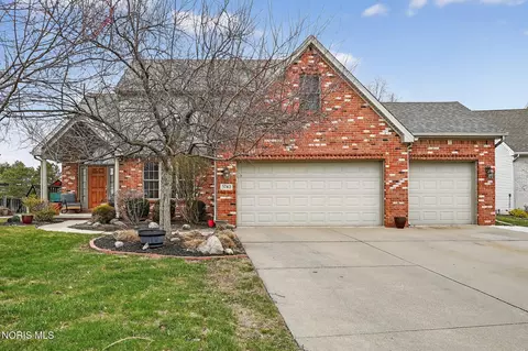 5742 Maple Creek Blvd, Sylvania, OH 43560