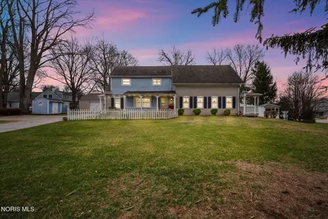 7159 Railroad St, Holland, OH 43528