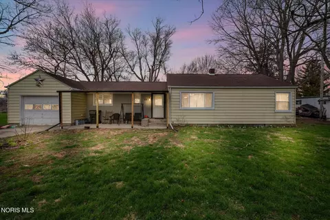 115 Evans St, Bradner, OH 43406