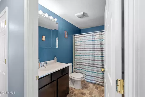 Bath - 503 S Williams St, Bryan, OH 43506 photo 1 of 1