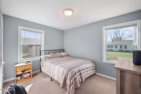 Bedroom - 503 S Williams St, Bryan, OH 43506 photo 2 of 4