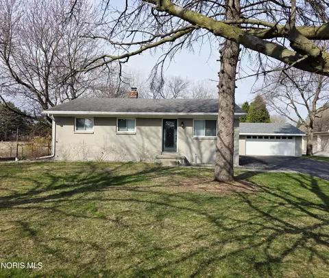 4735 King Rd, Sylvania, OH 43560