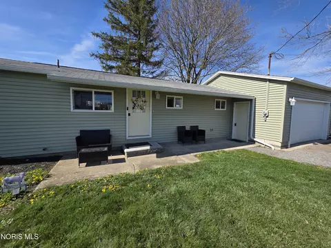 419 E Washington St, Pandora, OH 45877