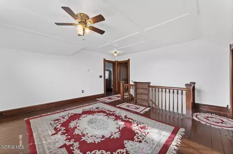 Entry Way - 5668 Ayers Rd, Walbridge, OH 43465 photo 2 of 2