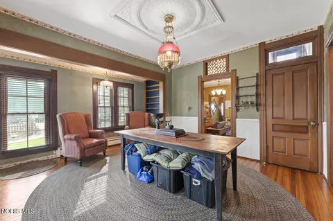 Dining - 5668 Ayers Rd, Walbridge, OH 43465 photo 1 of 3
