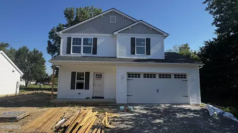 424 Hudson St, Napoleon, OH 43545