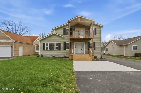 3239 N Main St, Findlay, OH 45840