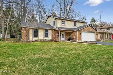 4547 Gettysburg Dr, Sylvania, OH 43560