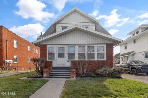3938 Berkeley Dr, Toledo, OH 43612