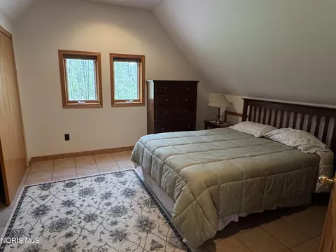 Bedroom - 9019 County Rd 19-50, West Unity, OH 43570 photo 6 of 8