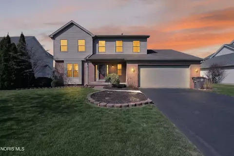 416 Blue Jacket Rd, Perrysburg, OH 43551