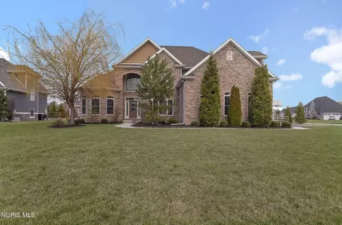 4201 Thornbury Ct, Perrysburg, OH 43551