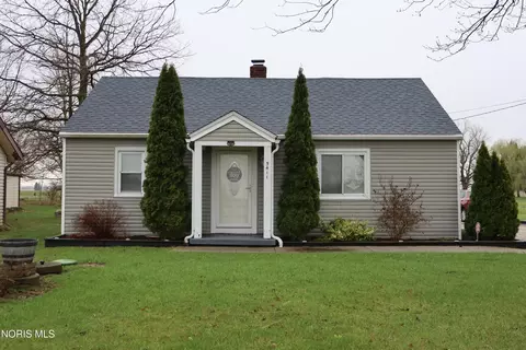 5411 Keller Rd, Walbridge, OH 43465