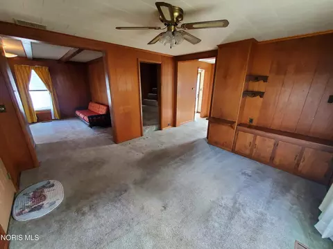 Living - 131 N Hazel St, Upper Sandusky, OH 43351 photo 3 of 3