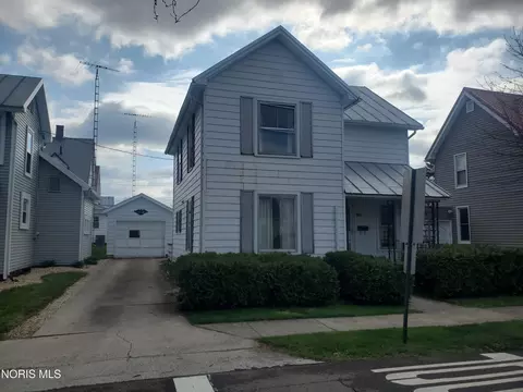 Exterior - 131 N Hazel St, Upper Sandusky, OH 43351 photo 1 of 6