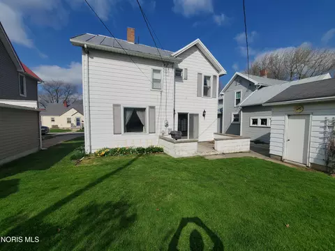Exterior - 131 N Hazel St, Upper Sandusky, OH 43351 photo 5 of 6