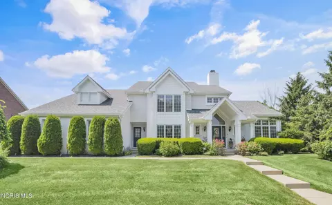 14850 Stonehaven Dr, Perrysburg, OH 43551