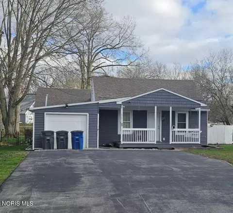 372 Dulton Dr, Toledo, OH 43615