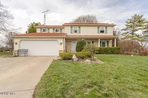 7864 Saltwood Ct, Sylvania, OH 43560