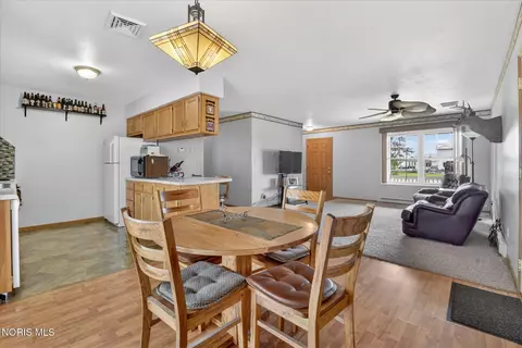 Dining - 1805 E Wilson St, Bryan, OH 43506 photo 3 of 5