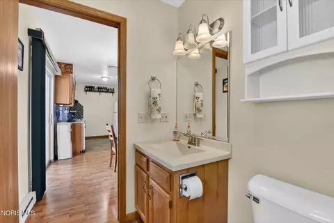 Bath - 1805 E Wilson St, Bryan, OH 43506 photo 1 of 3