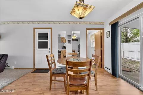 Dining - 1805 E Wilson St, Bryan, OH 43506 photo 1 of 5