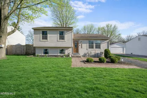 11350 Wyndham Dr, Whitehouse, OH 43571