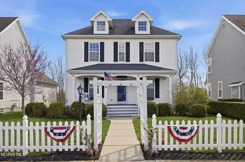 7135 Elli Harbour Ln, Maumee, OH 43537