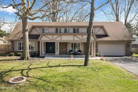 5246 Fredelia Dr, Toledo, OH 43623