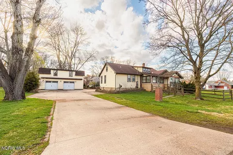 1005 Eton Rd, Toledo, OH 43615