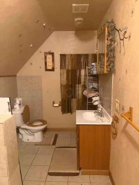 1441 Yates St, Toledo, OH 43608