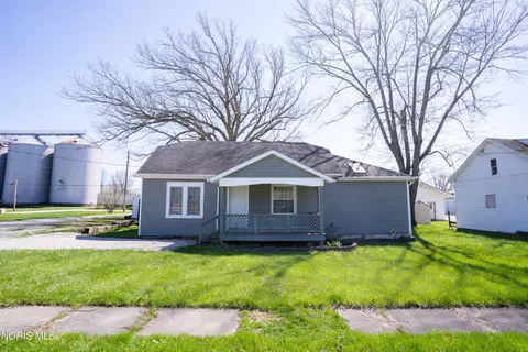 307 Main St, Oakwood, OH 45873