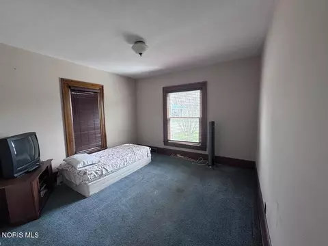 Bedroom - 423 N Johnson St, Ada, OH 45810 photo 5 of 5