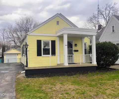 5835 Deane Dr, Toledo, OH 43613