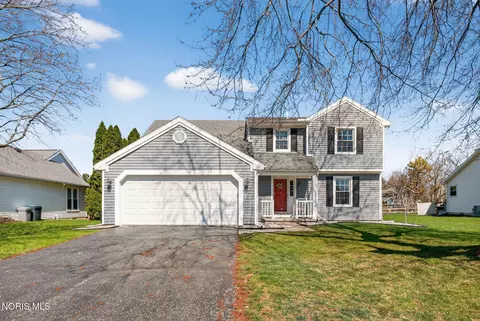 3954 Wheatlands Rd, Sylvania, OH 43560