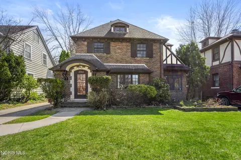 3313 Kirkwall Rd, Toledo, OH 43606