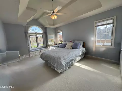 Bedroom - 7455 Valhalla Dr, Maumee, OH 43537 photo 2 of 4