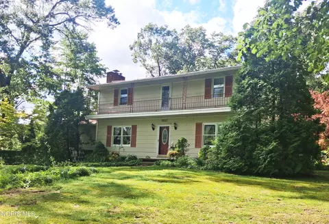 10112 Maumee Western Rd, Monclova, OH 43542