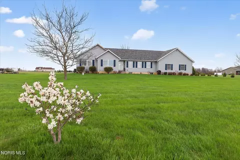 3797 County Road 62, Woodville, OH 43469