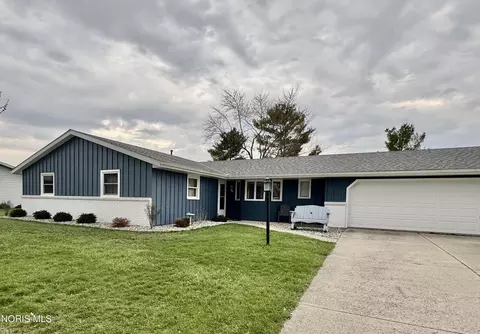 419 Cardinal Dr, Bryan, OH 43506