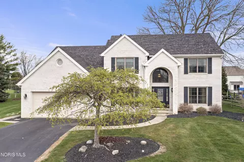 7710 Pilgrims Lndg, Maumee, OH 43537