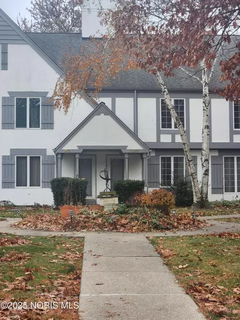 2317 Rockspring Rd # 104, Toledo, OH 43614