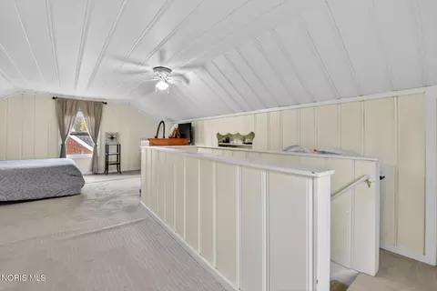 Bedroom - 2547 Castleton Ave, Toledo, OH 43613 photo 6 of 7