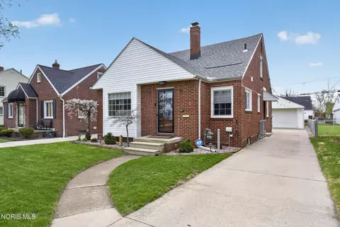 Other - 2547 Castleton Ave, Toledo, OH 43613 photo 1 of 8
