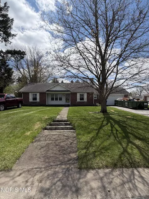 222 High St, North Baltimore, OH 45872